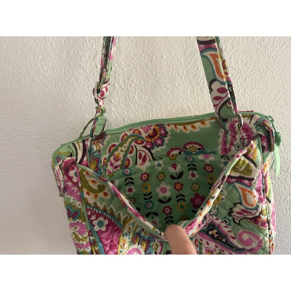 NWT Vera Bradley Tutti Frutti Laptop Pad Hipster Crossbody Shoulder bag Retired - Picture 7 of 8